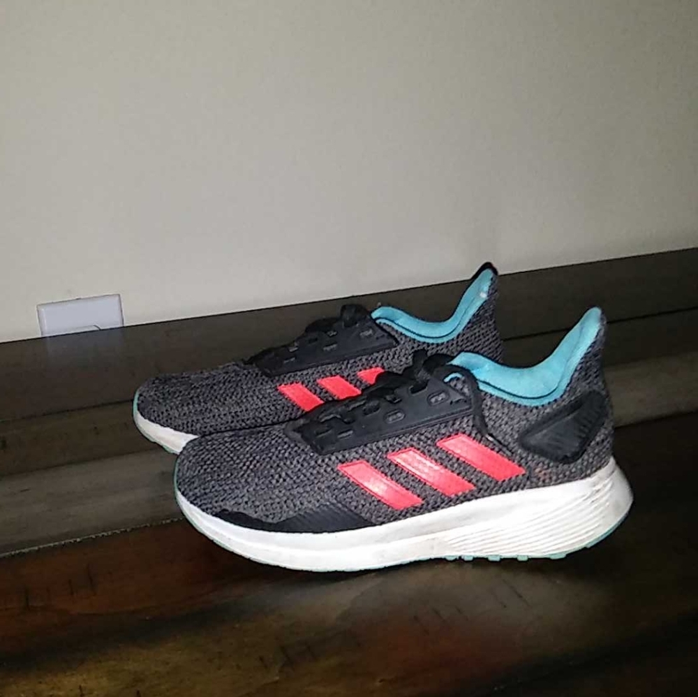 Kids ADIDAS ULTRABOOST size 13